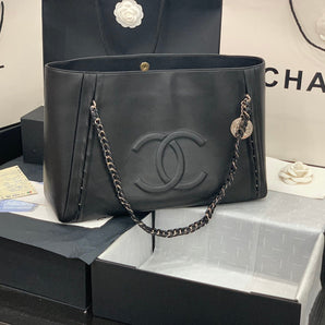 Chanel shopping Bag